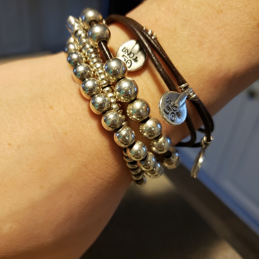 Uno de 50 leather and sterling silver bracelet